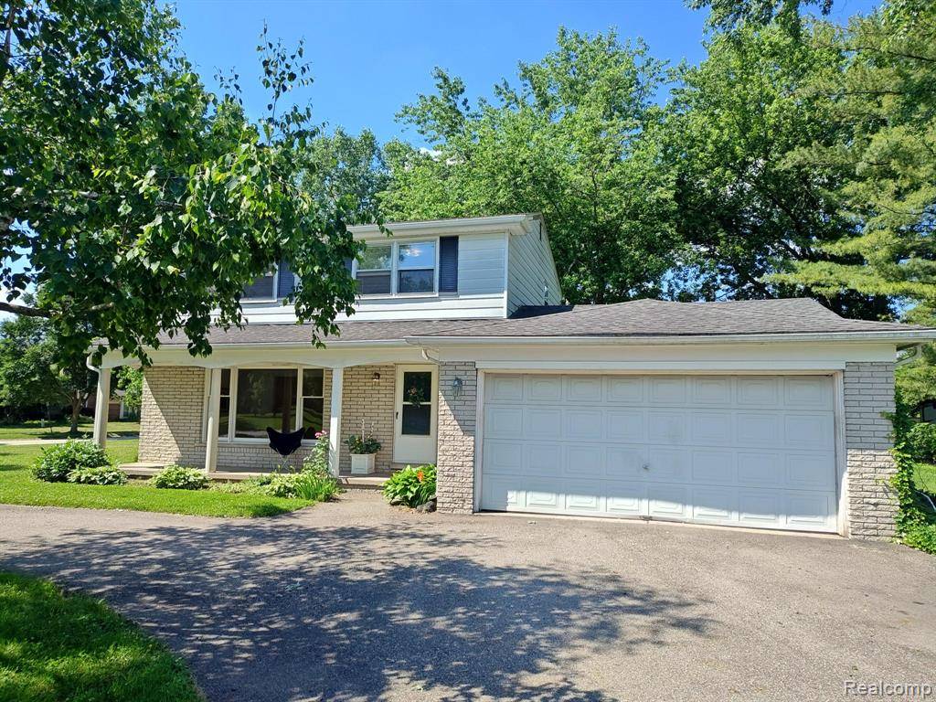 Troy, MI 48084,3385 MUERKNOLL Drive