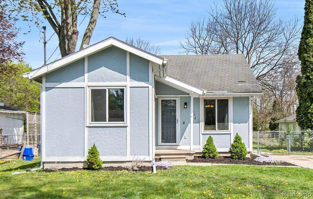 East Lansing, MI 48823,6176 PORTER Avenue