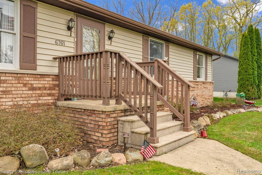 Marlette, MI 48453,6761 LORRAINE Street