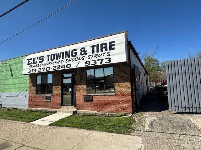 Detroit, MI 48228,9373 HUBBELL Street