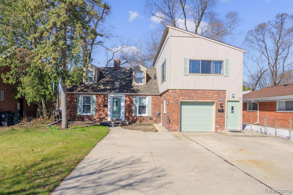 Oak Park, MI 48237,26111 -26113 COOLIDGE