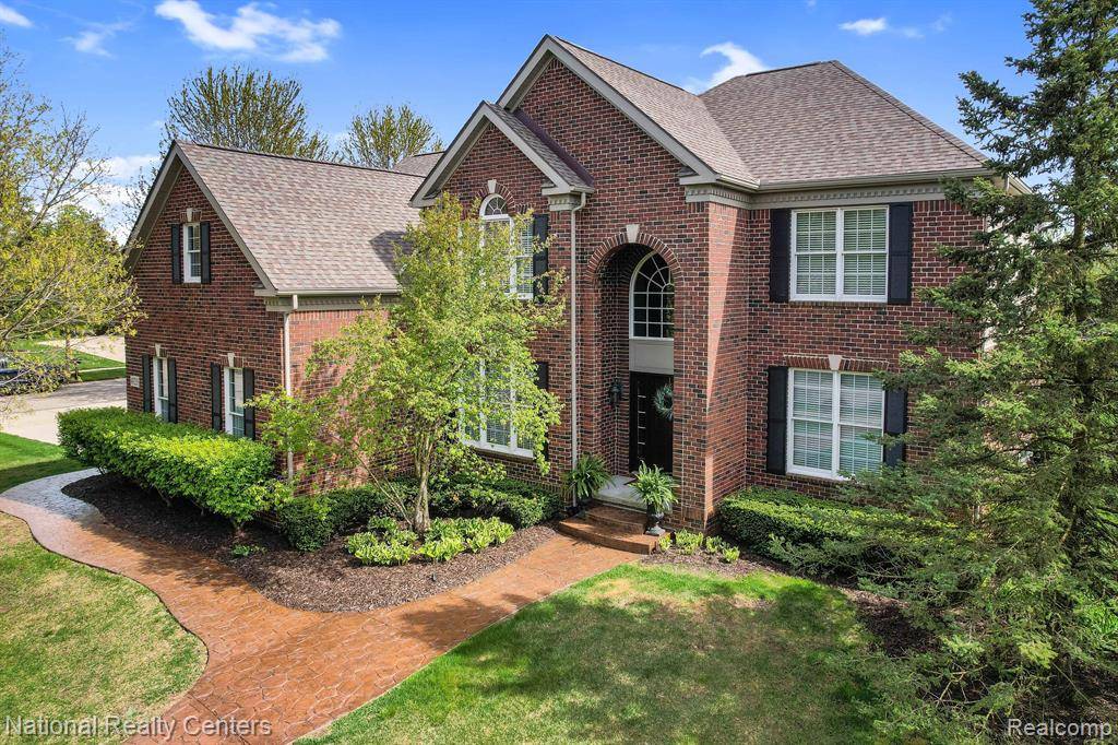Novi, MI,49235 BRAEBURN Lane