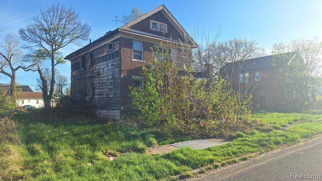 Highland Park, MI 48203,341 PURITAN Street