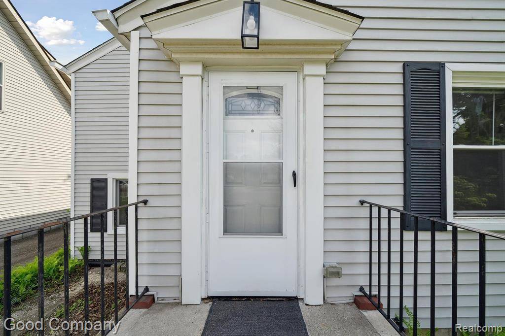 Auburn Hills, MI 48326,3040 WAUKEGAN Street