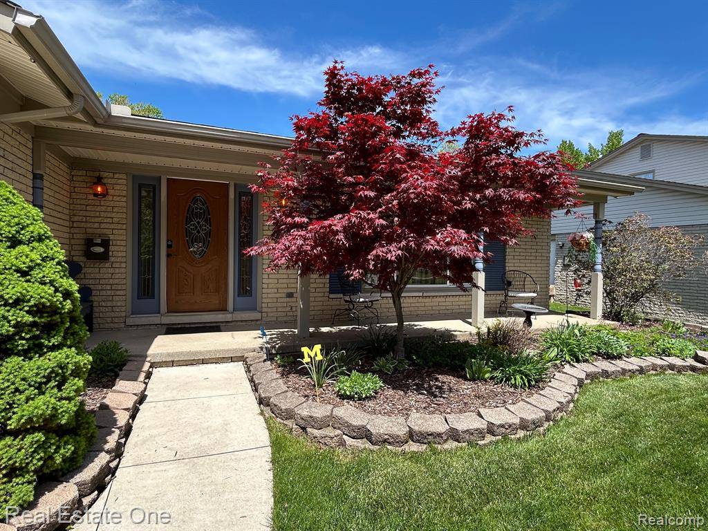 Riverview, MI 48193,14820 OLD TOWN Drive