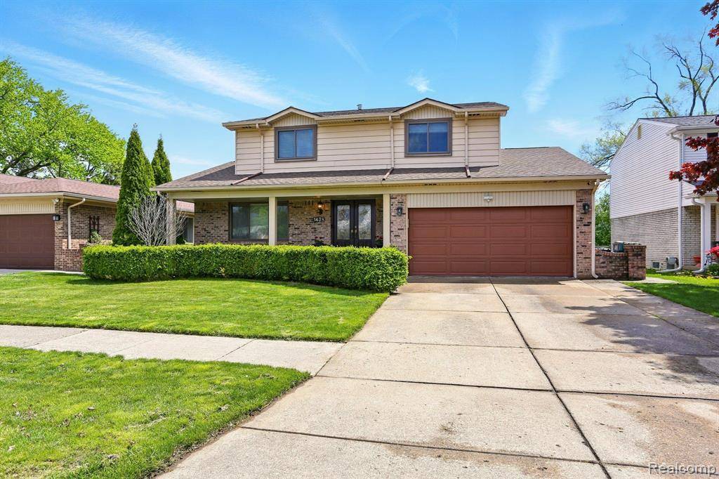 Troy, MI 48083,1438 LEAFGREEN Drive