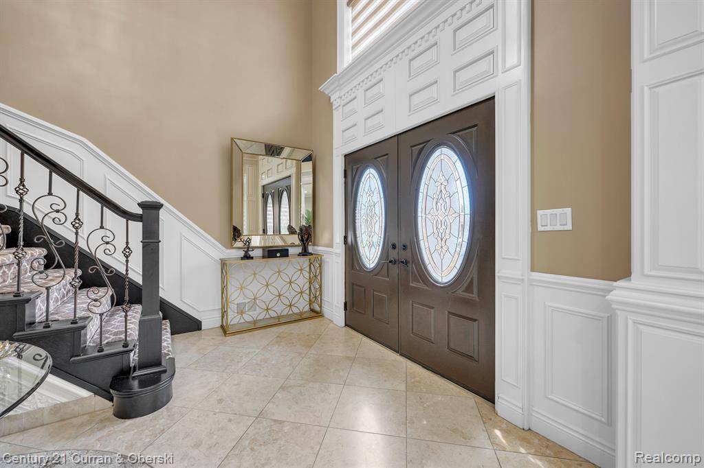 Dearborn Heights, MI 48127,6248 Whitefield Street