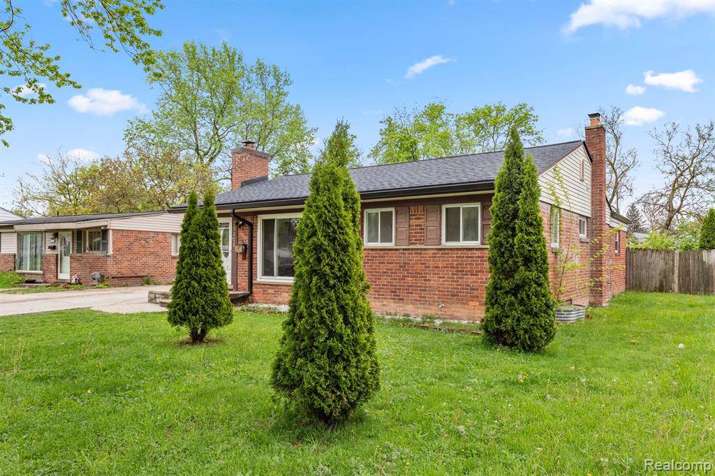 Dearborn Heights, MI 48125,25229 HANOVER Street