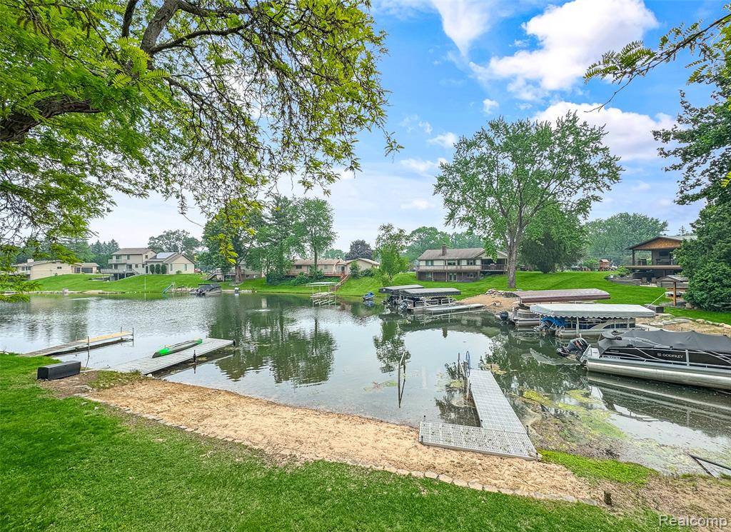 Highland, MI 48356,3978 CHANDA