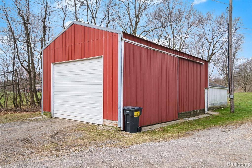 Fenton, MI 48430,9475 Denton Hill Road
