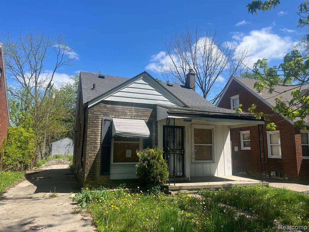 Detroit, MI 48205,18982 HAMBURG Street