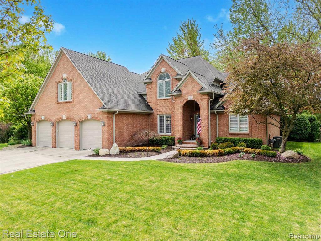 Harrison Township, MI,28022 ASHLAND Avenue