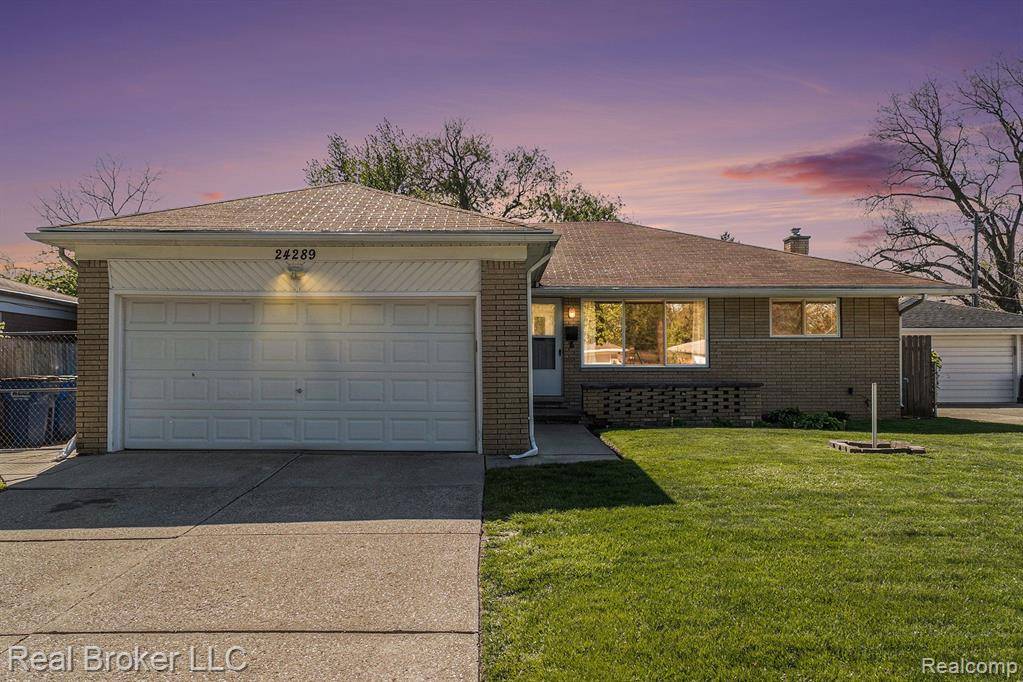 Warren, MI 48089,24289 PINGREE Avenue