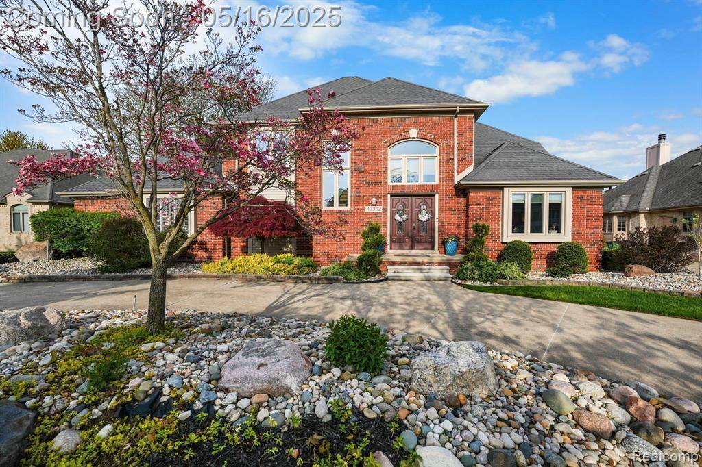 Shelby Twp, MI 48315,47352 DOVE Court