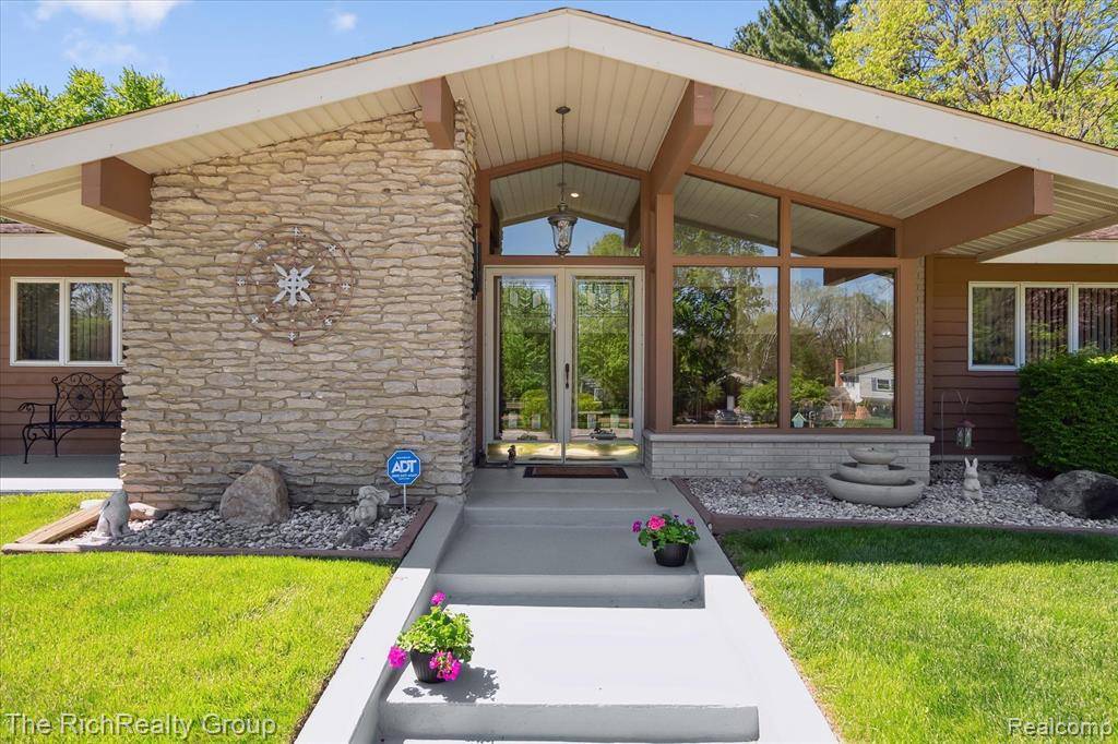 Canton, MI 48187,7317 BIRCKLAN Drive