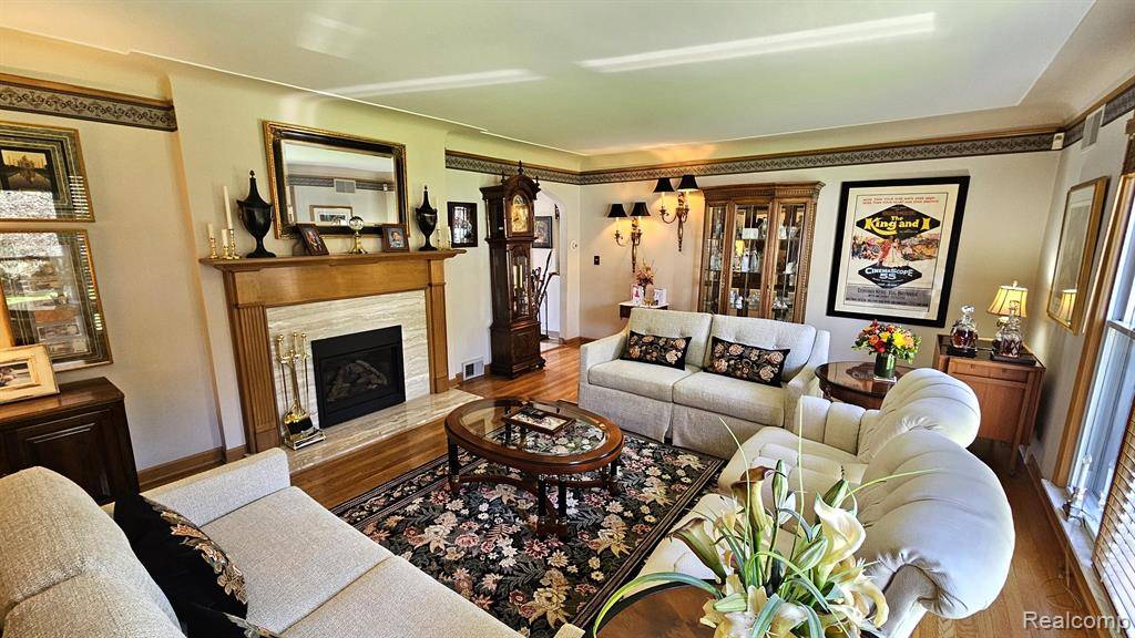 Roseville, MI 48066,28051 GARFIELD Street