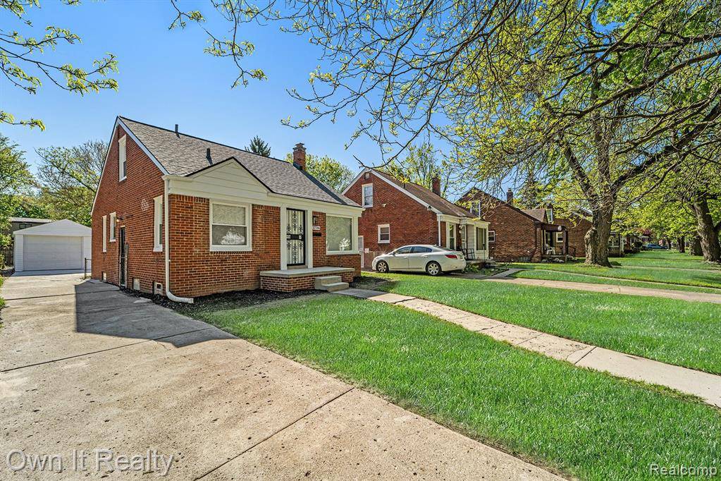 Detroit, MI 48219,17746 LENORE