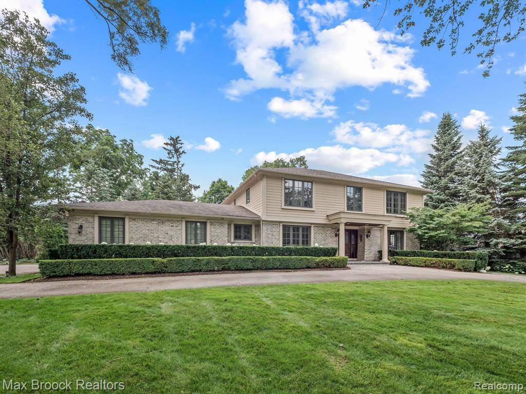 Birmingham, MI 48009,350 SHIRLEY Road