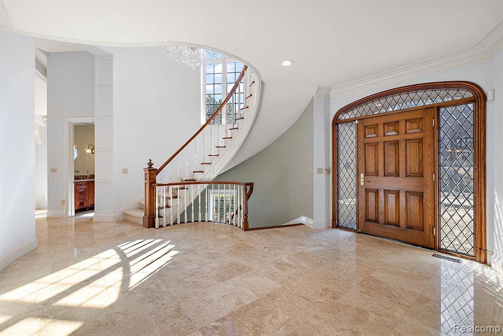 Bloomfield Hills, MI 48302,3013 HERON Place