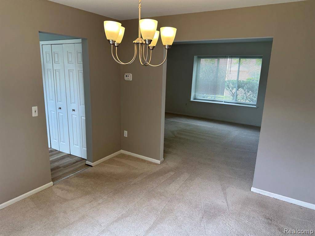 Novi, MI,45851 CIDER MILL Road