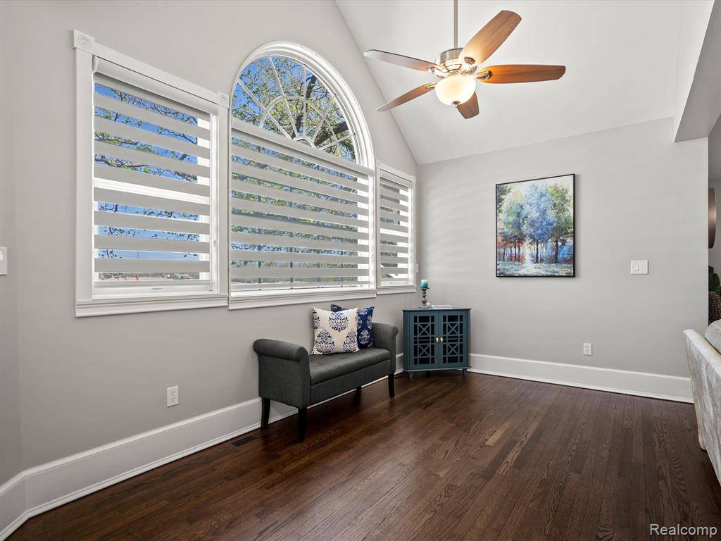 Northville, MI 48167,270 S CENTER Street