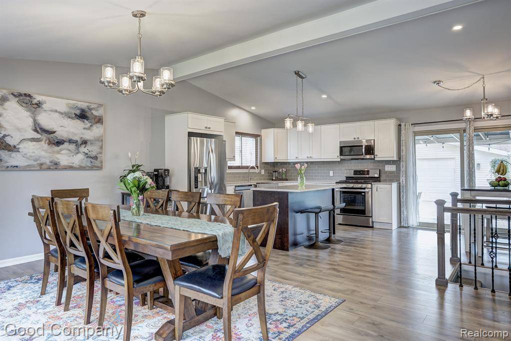 Sterling Heights, MI 48313,14547 ALPENA Drive