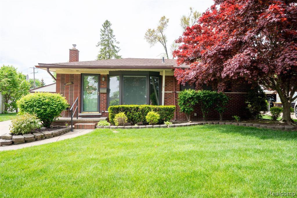 Trenton, MI 48183,2450 SHERWOOD Street