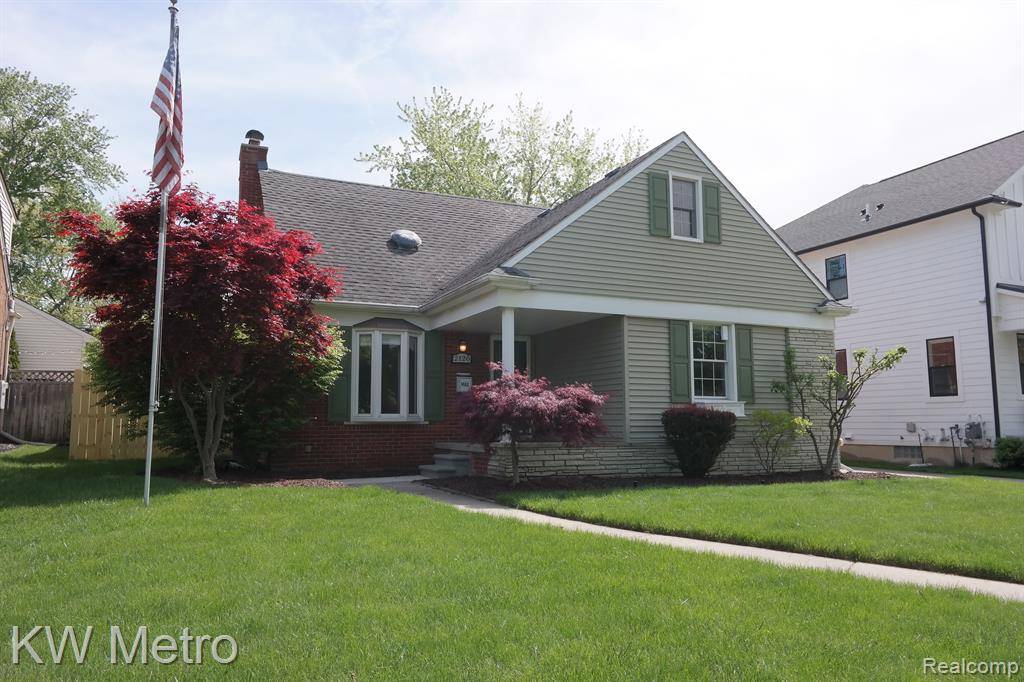 Royal Oak, MI 48073,2120 VINSETTA Boulevard