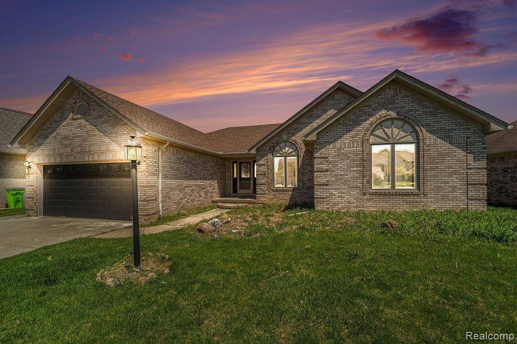 Macomb, MI 48042,53242 CLARION Drive