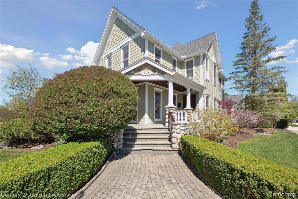 Birmingham, MI 48009,375 CATALPA Drive