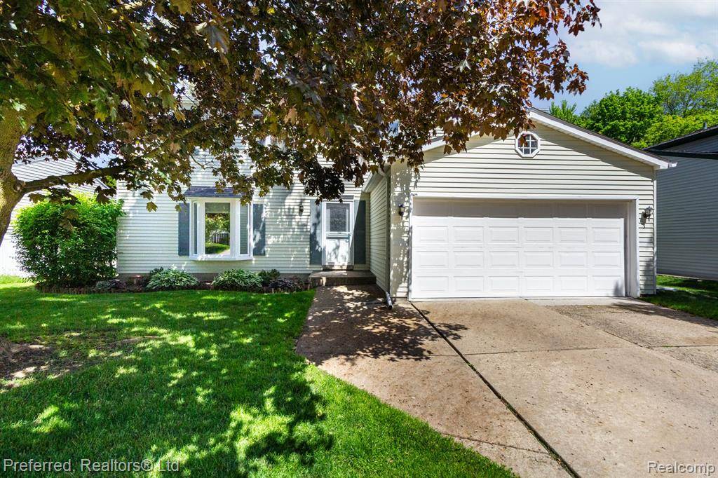 Novi, MI,41944 CHERRY HILL Road