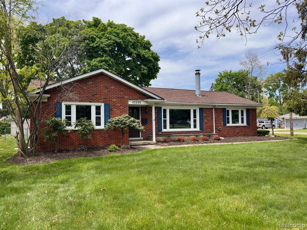 Utica, MI 48317,45295 GRANT PARK Avenue