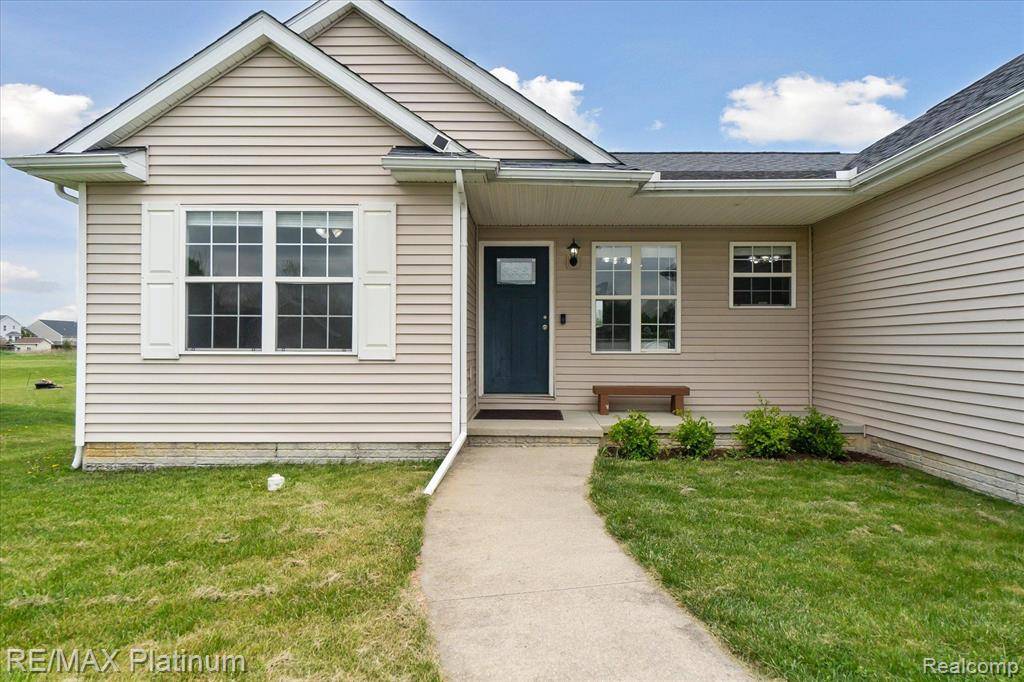 Linden, MI 48451,13119 RIVER ROCK Pass