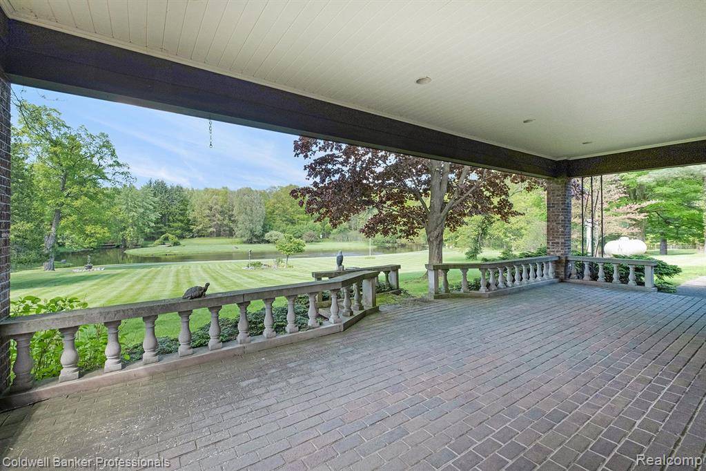 Lapeer, MI 48446,2103 E NEWARK Road
