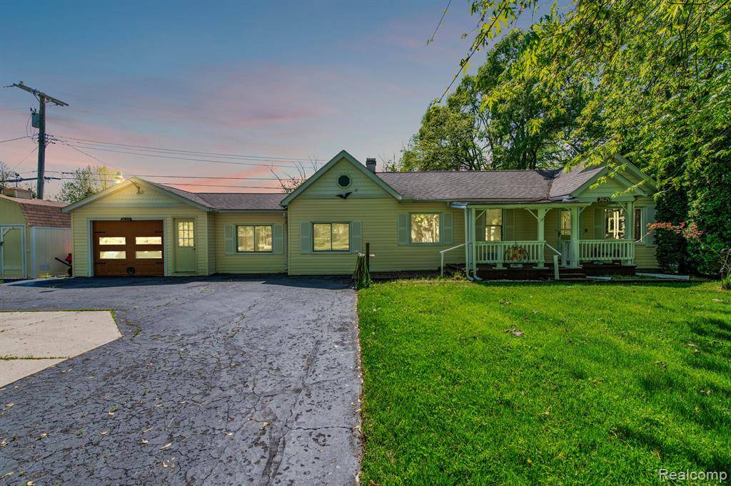 Monroe, MI 48162,3620 LAKEVIEW Avenue