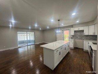 Southfield, MI 48076,29807 SPRING HILL Drive