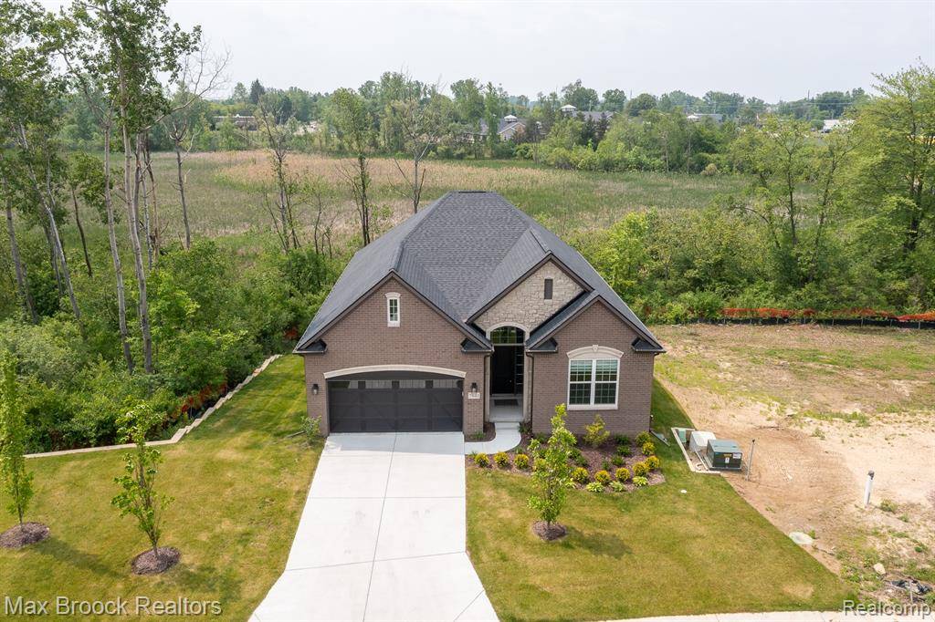 West Bloomfield, MI 48323,7841 TRAILSIDE