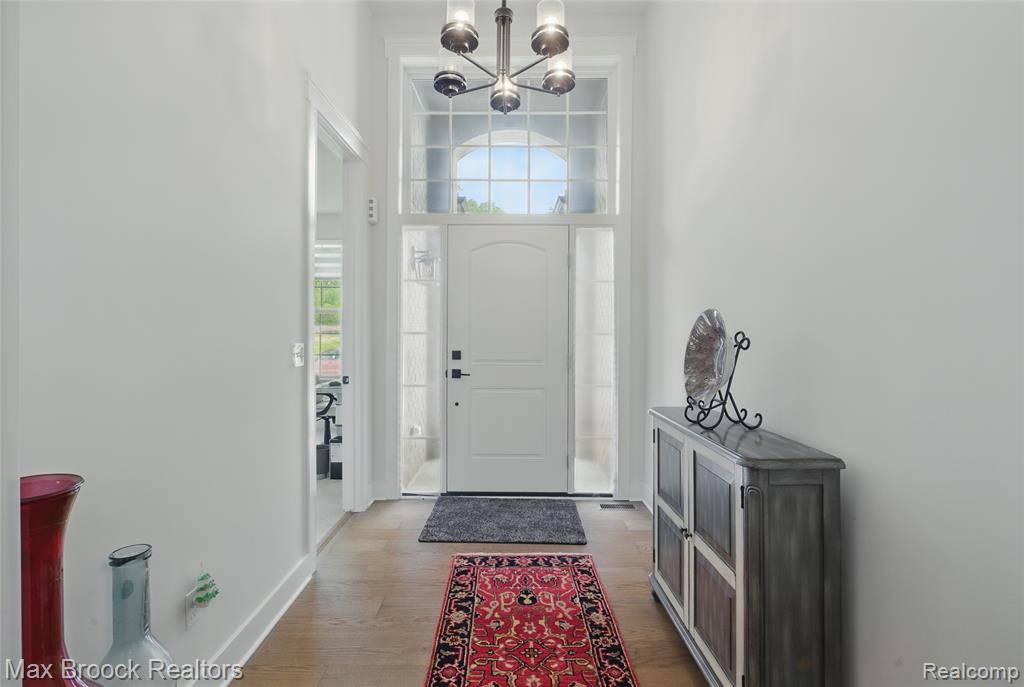 West Bloomfield, MI 48323,7841 TRAILSIDE