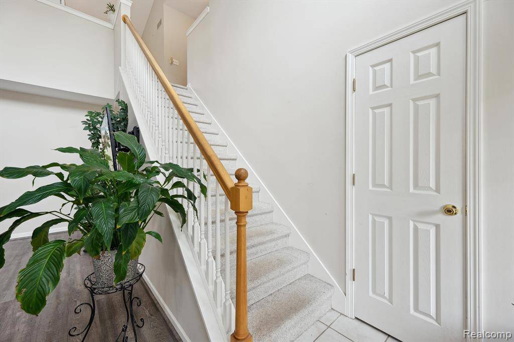 Ypsilanti, MI 48197,7366 MEADOW Lane