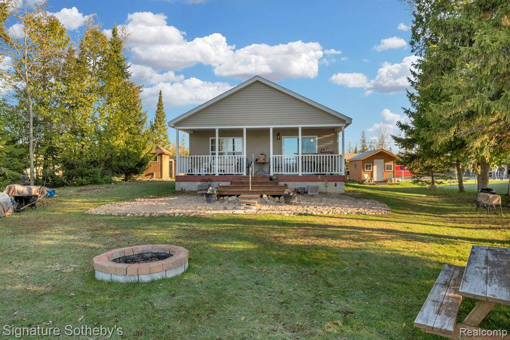 Hubbard Lake, MI 49747,6130 Cedar Drive