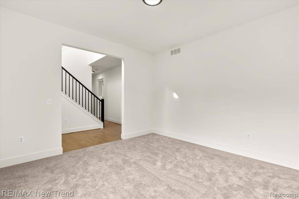 Clarkston, MI,6514 CAMBRIDGE Circle