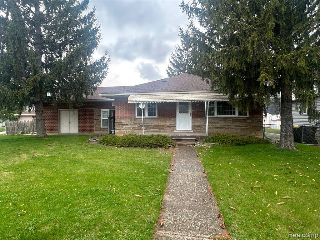 Trenton, MI 48183,2898 WILLIAM R Street