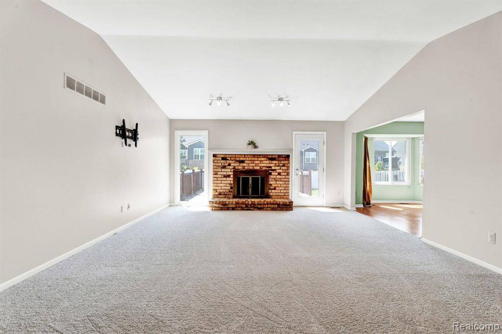 Clinton Twp, MI 48038,42541 Kingsley Drive