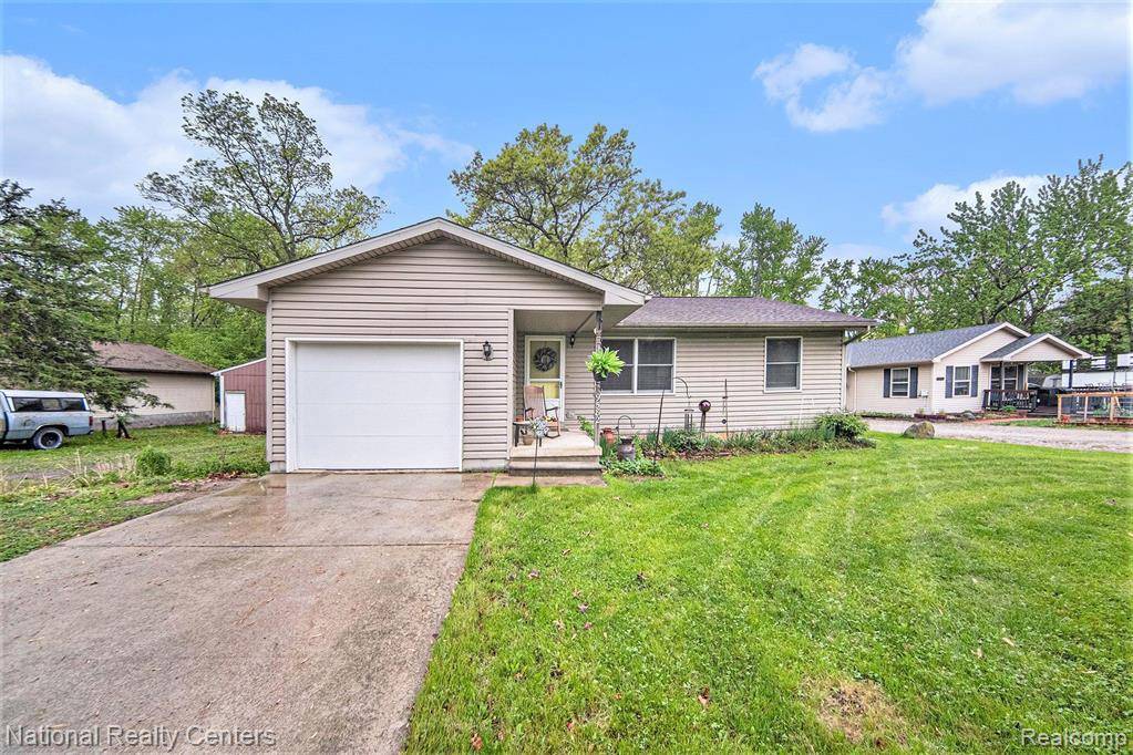 Whitmore Lake, MI 48189,9582 PALMER Road
