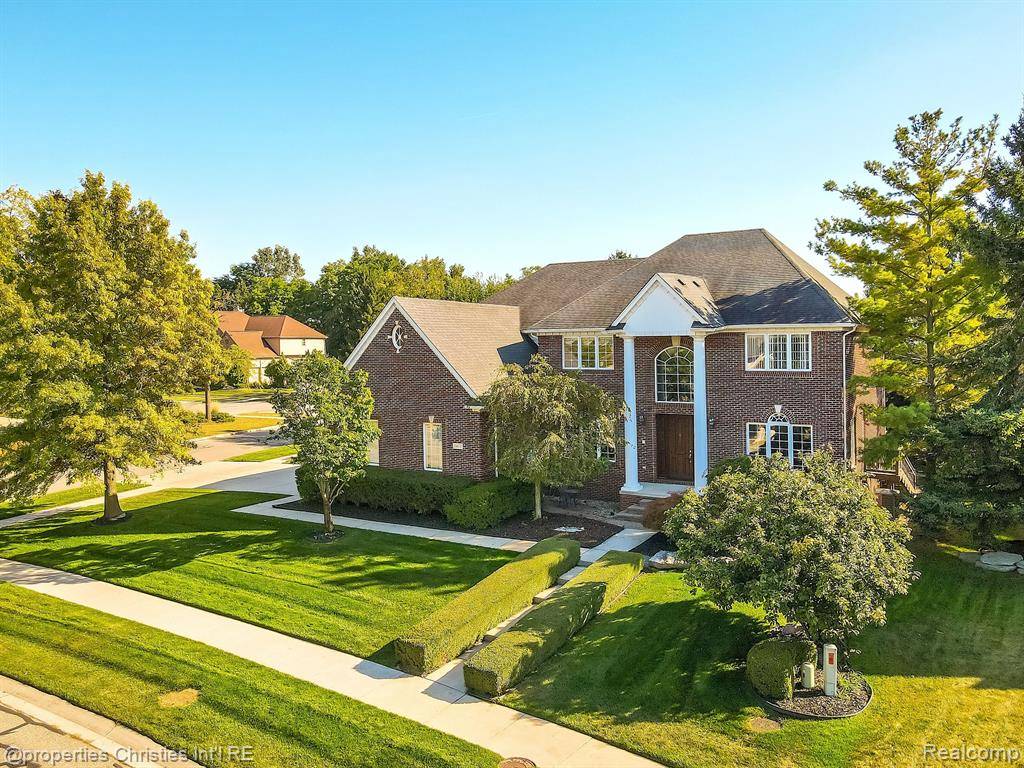Rochester Hills, MI 48309,3479 Blue Heron Lane