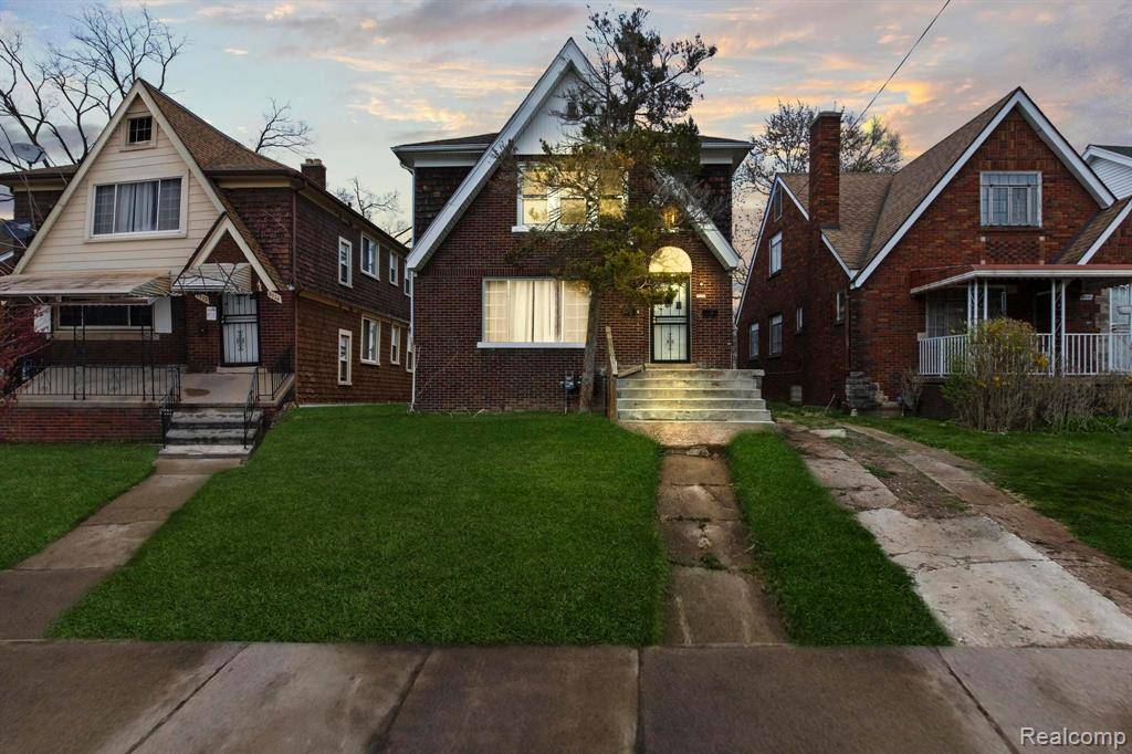 Detroit, MI 48204,8916 Mendota Street