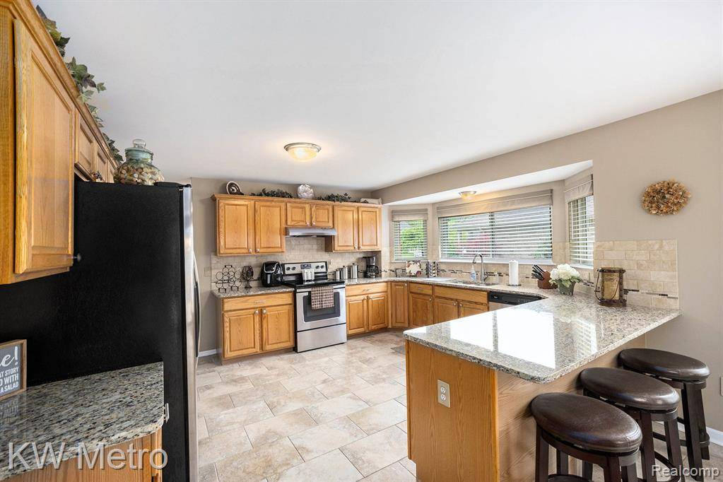 Chesterfield, MI,31390 ROWLAND Lane
