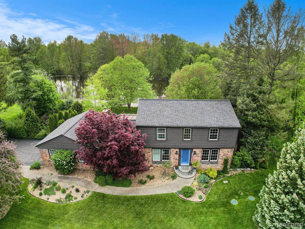 Brighton, MI 48116,6457 Grand Circle Drive