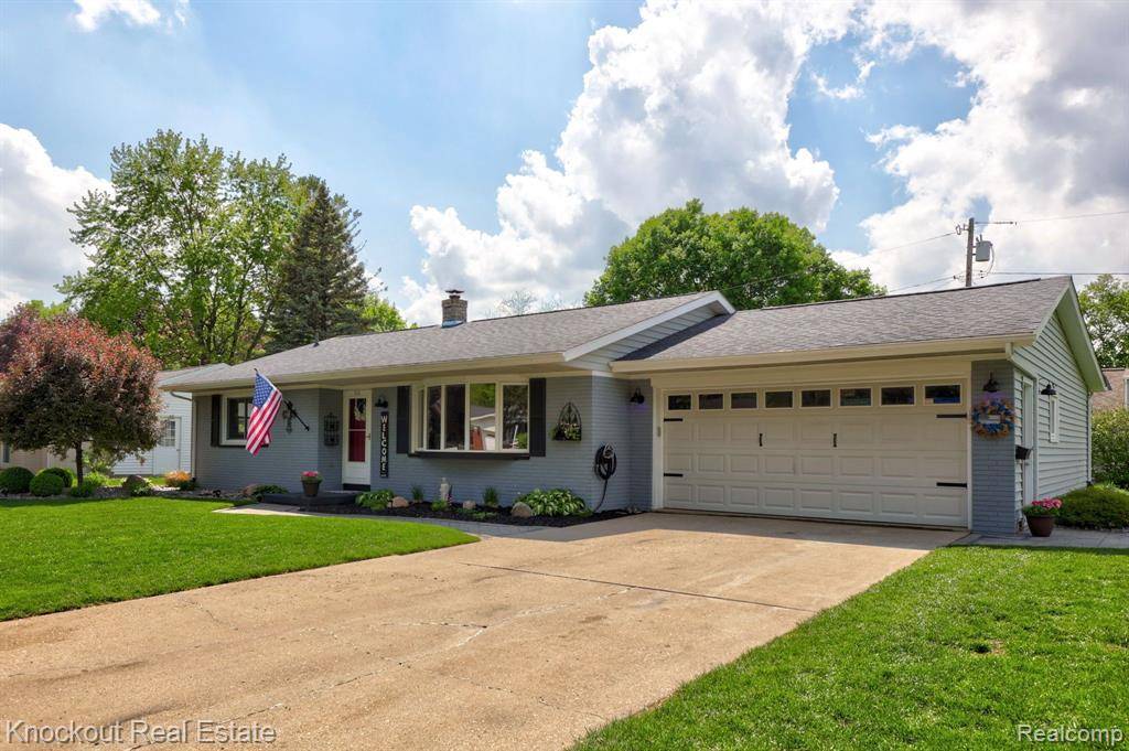 Frankenmuth, MI 48734,330 N HAAS Street