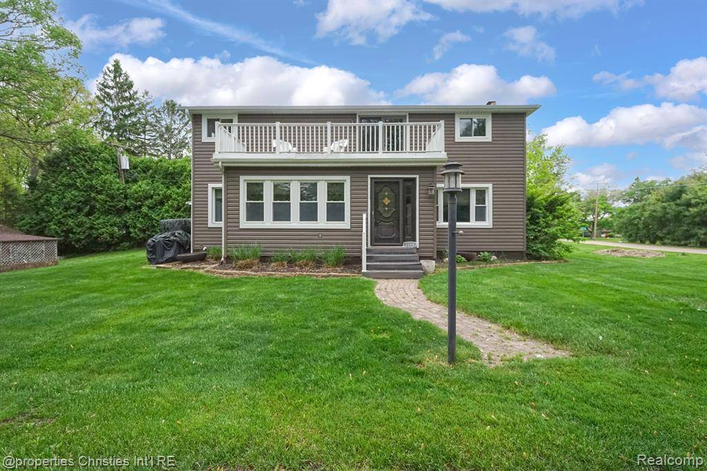 Lapeer, MI 48446,1190 Olander Drive